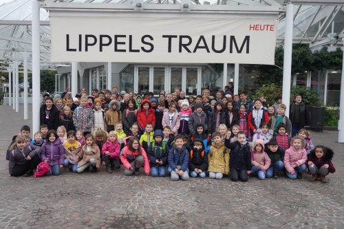 Theater, Theater, ihr gebt uns Applaus...