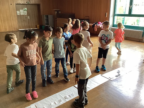 „Gefühlsgeflüster“ (Kulturhaus Osterfeld) bei den Klassen 1a und 1b