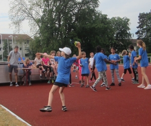 Heulerwurf der Mädchen