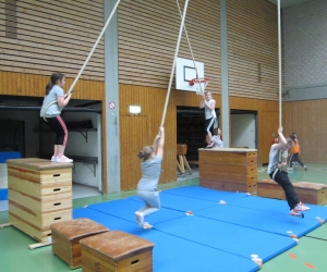 Schwingen an den Tauen 03