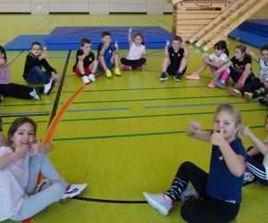 4. Daumen hoch, Kl.1