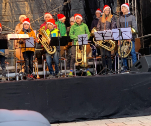 9C592774-8B82-4019-BE90-9B63A6748E04